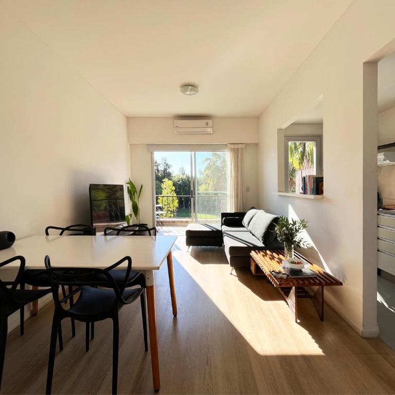 Departamento Premium en Pilar - Apartamento de 1 dormitorio - 2