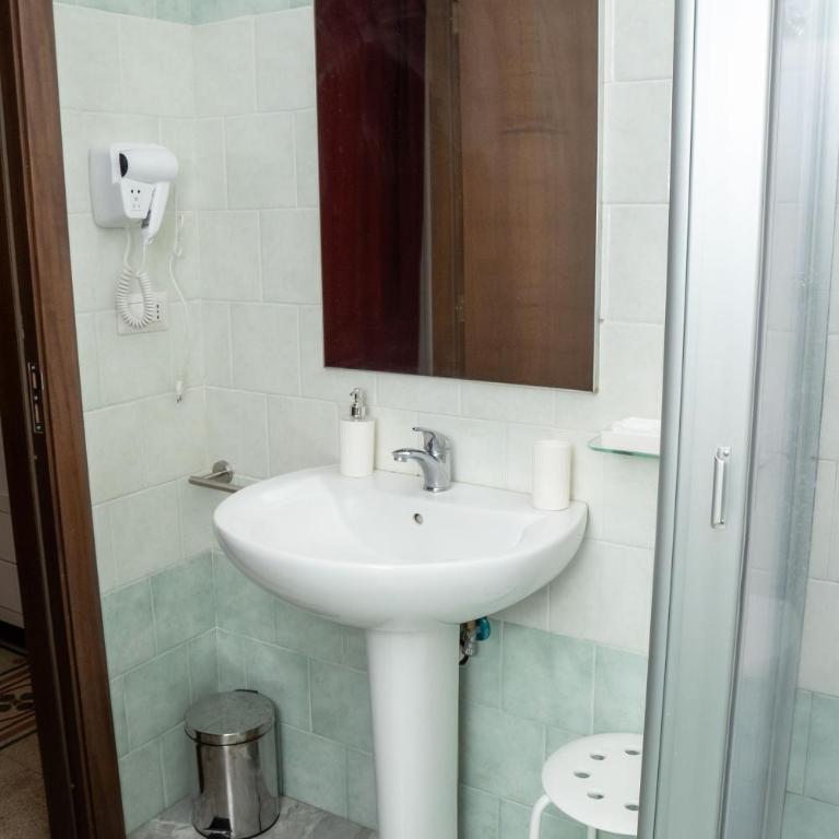 rooms 339 casapartenope - Appartamento con 1 Camera da Letto - 4