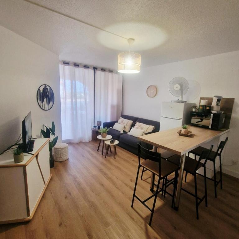 F2 avec terrasse et vue lagune RDC Cap Coudalère - Apartamento de 1 dormitorio con vistas al lago - 40