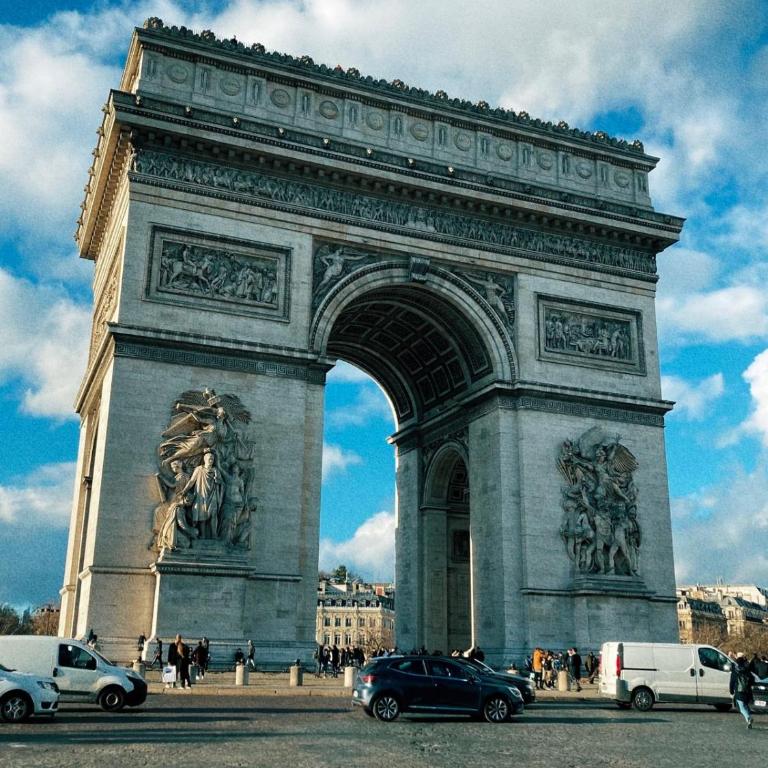 Champs Élysées - Appartement 1 Chambre - 7