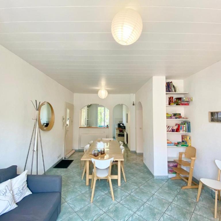 LES ÎLES - Parking, Balcon & PS4! - Appartamento con 2 Camere da Letto - 21