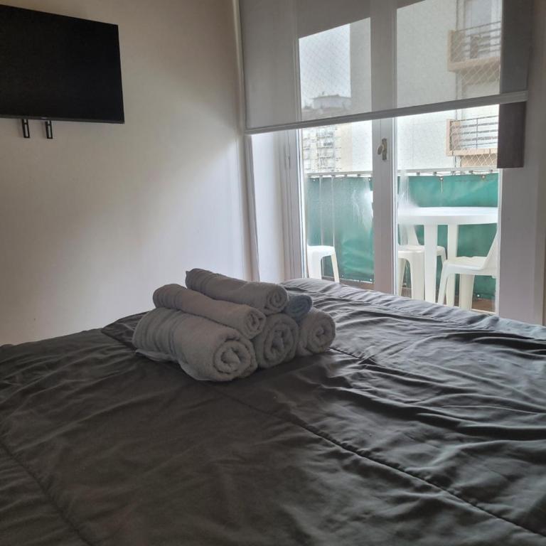 Mardel centrico con balcon a la calle - One-Bedroom Apartment with City View - 10