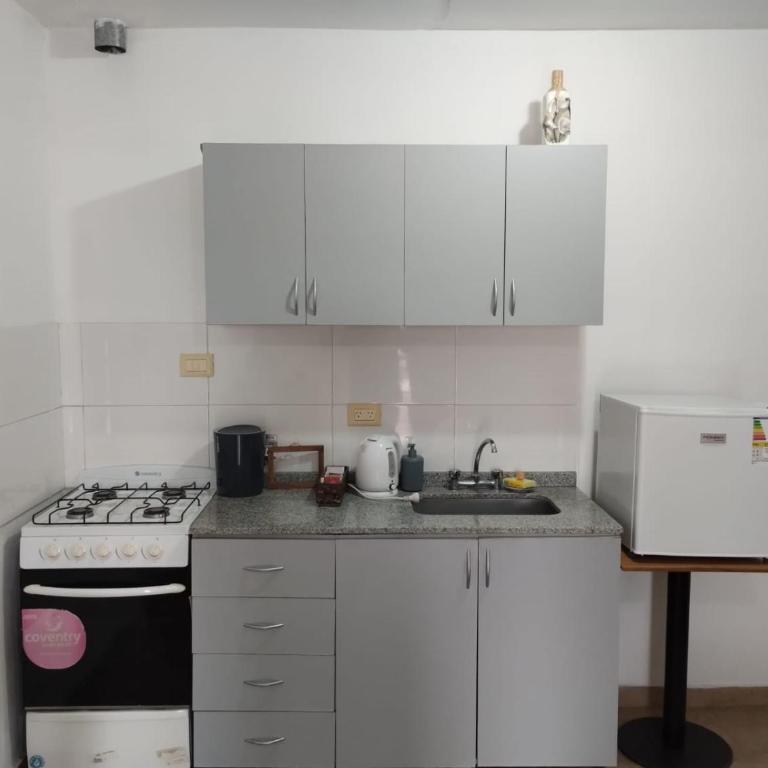 Departamento en Ezeiza - BA - Apartamento de 1 dormitorio - 2