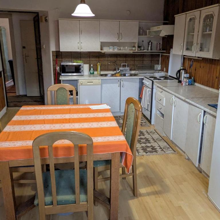 Logavina Downtown Base - Apartman - 8