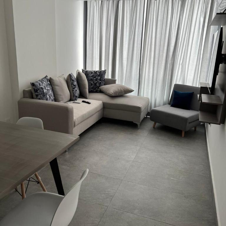Lovely department with 2 rooms, 5 min UANL - Apartamento de 2 dormitorios - 13