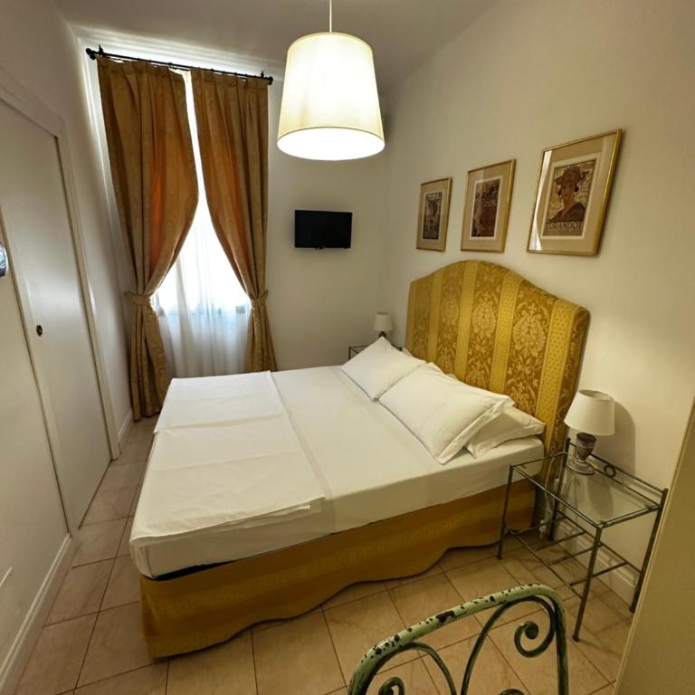 Villa Casanova - Camera Budget Doppia con Letti Singoli - 2