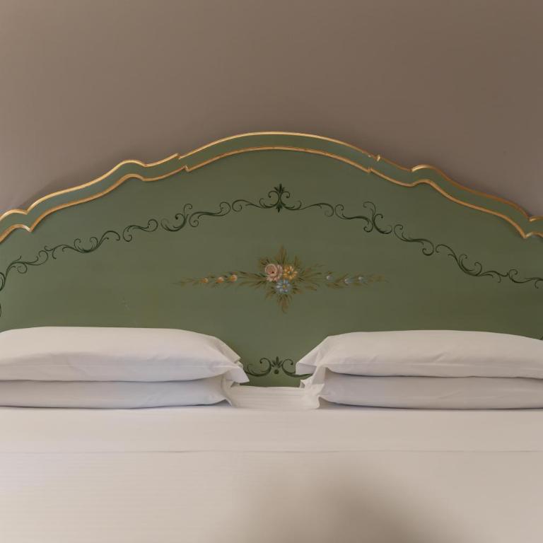 Albergo Cavalletto & Doge Orseolo - Camera Matrimoniale Superior con Vista Canale - 9