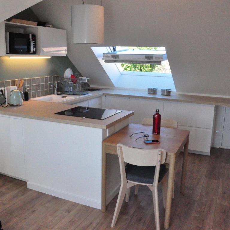 Beautiful 3-room attic apartment, new and fully equipped - Appartement 2 Chambres - 7