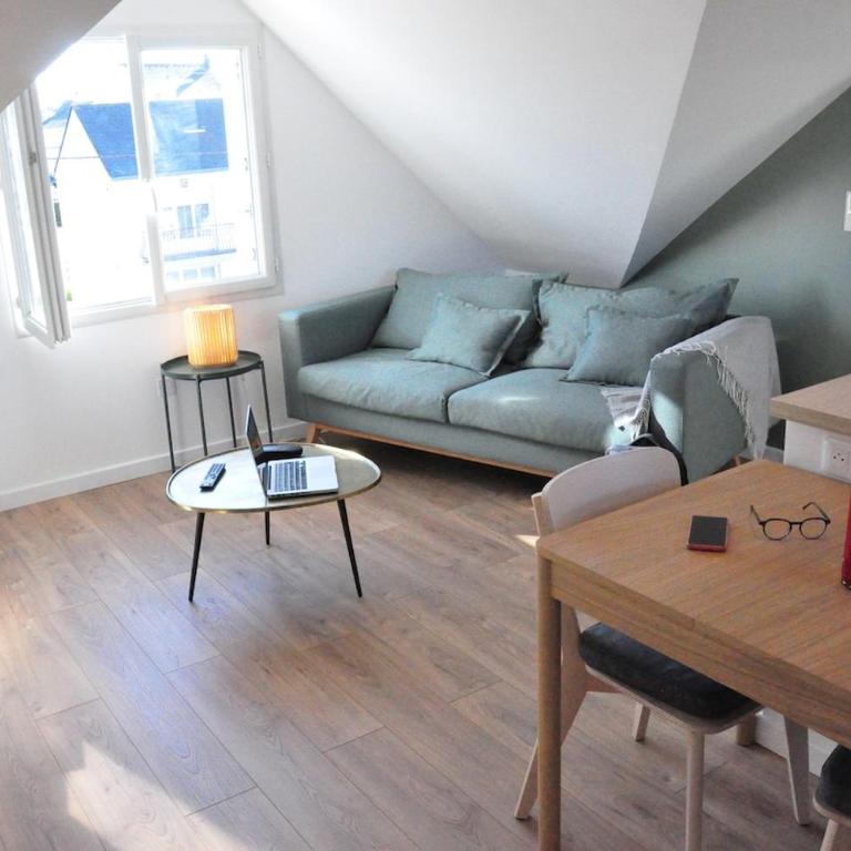 Beautiful 3-room attic apartment, new and fully equipped - Appartement 2 Chambres - 5