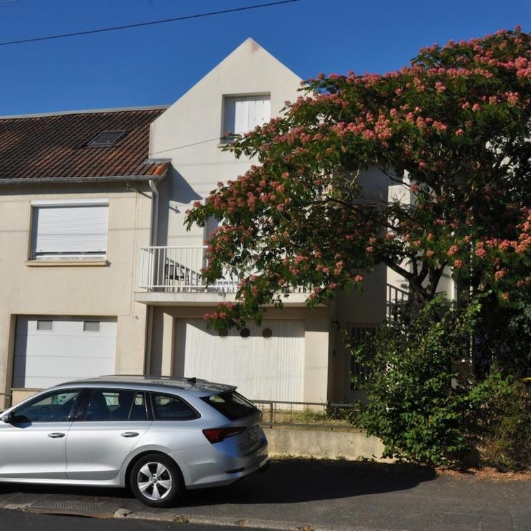 Beautiful 3-room attic apartment, new and fully equipped - Appartement 2 Chambres - 28