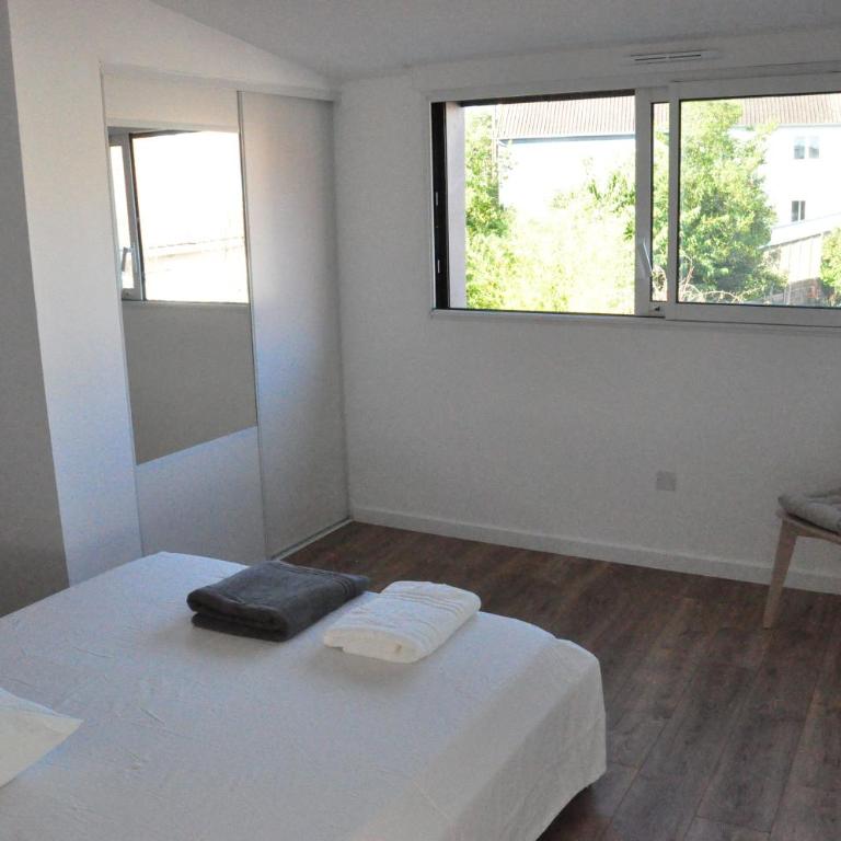 Beautiful 3-room attic apartment, new and fully equipped - Appartement 2 Chambres - 17