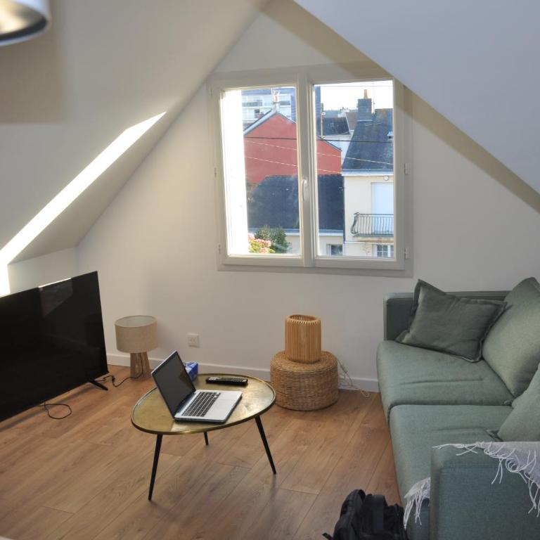 Beautiful 3-room attic apartment, new and fully equipped - Appartement 2 Chambres - 1