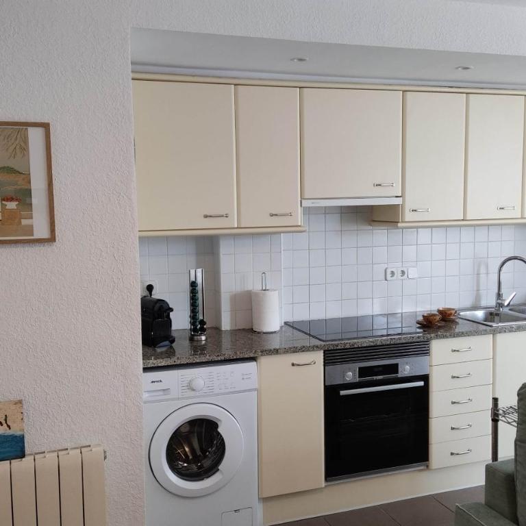 La Rambla Vidal, a 100 metres de la platja - One-Bedroom Apartment - 8