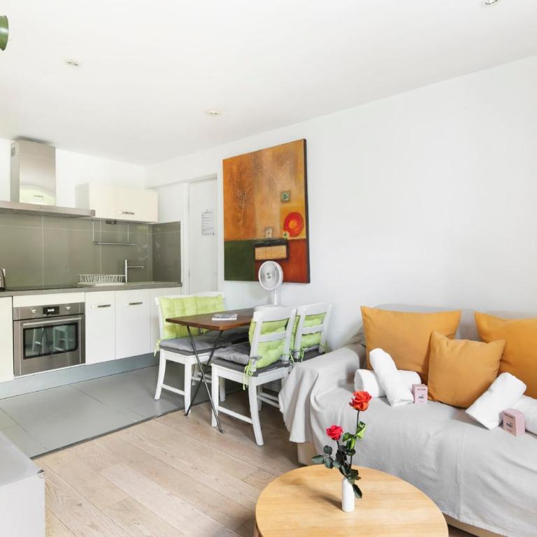 Charmant T2 avec terrasse Buttes Chaumont à 2 pas - Appartement - 4