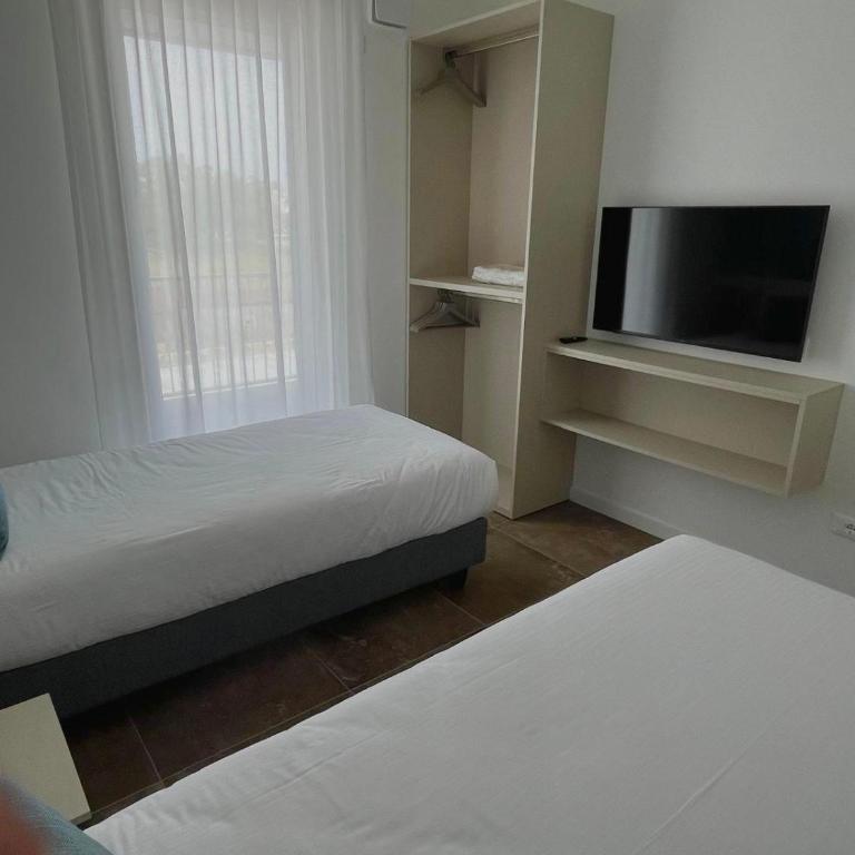 ALandGIO Smart Stay - Appartamento con 2 Camere da Letto e Terrazza - 19