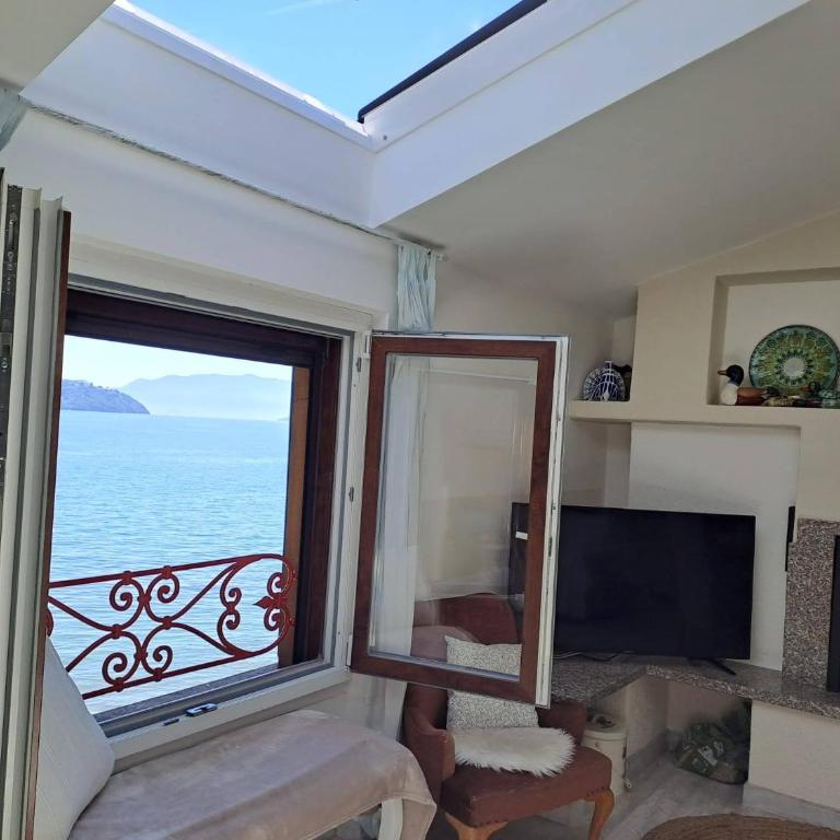 La Finestra sul Lago - Appartamento con 1 Camera da Letto - 60