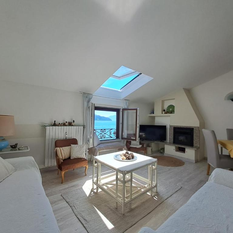 La Finestra sul Lago - Appartamento con 1 Camera da Letto - 75