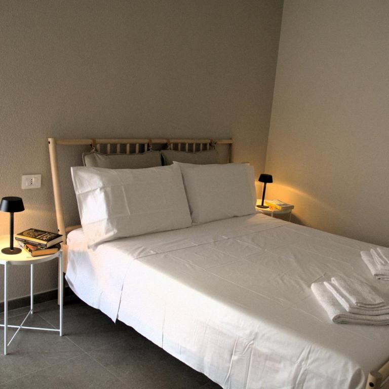 Liana Guesthouse Milò - Appartamento Deluxe con 2 Camere da Letto e Balcone - 1