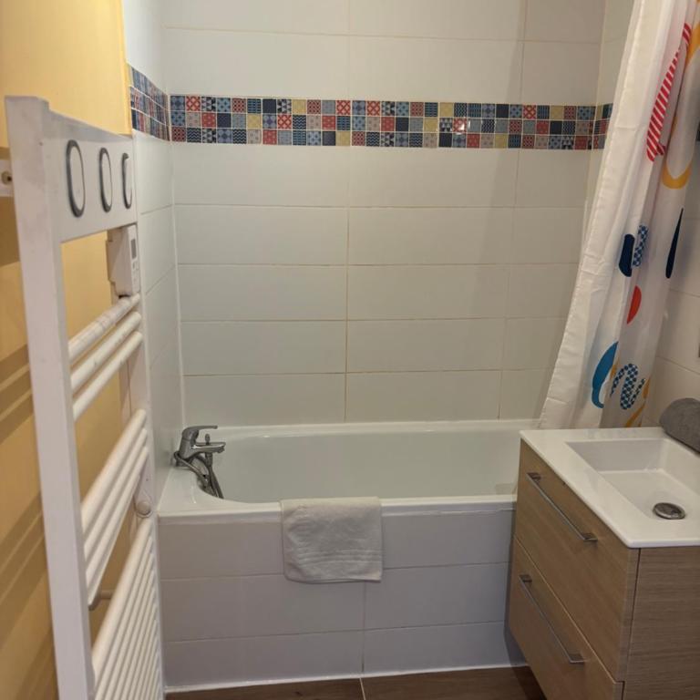 Le racine carré - Climatisé - Dijon centre - Appartement 1 Chambre - 21