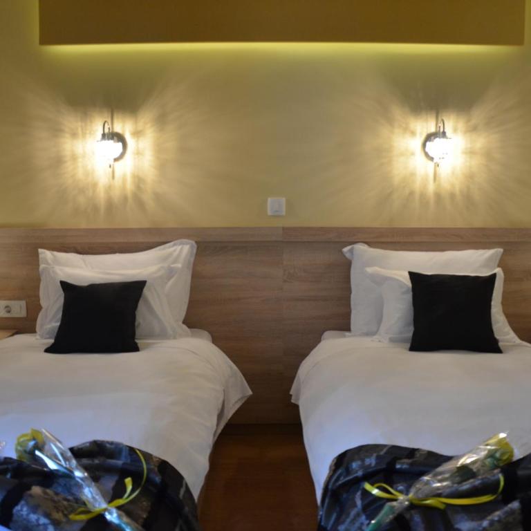 Rooms Villa Downtown - Deluxe Twin Room - 5