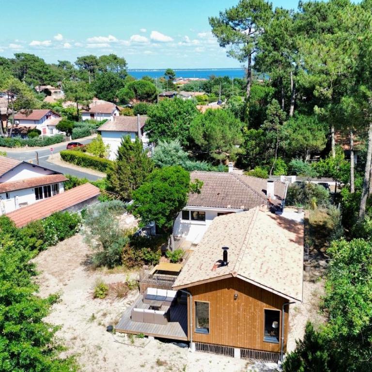 Villa située à Petit Piquey, au Cap Ferret, à seulement 5 minutes à pied du Bassin d'Arcachon - Villa - 6