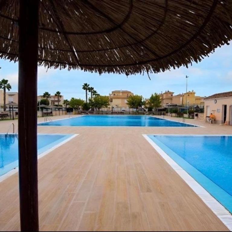 Villa Banfield - Bungalow de 2 dormitorios - 10