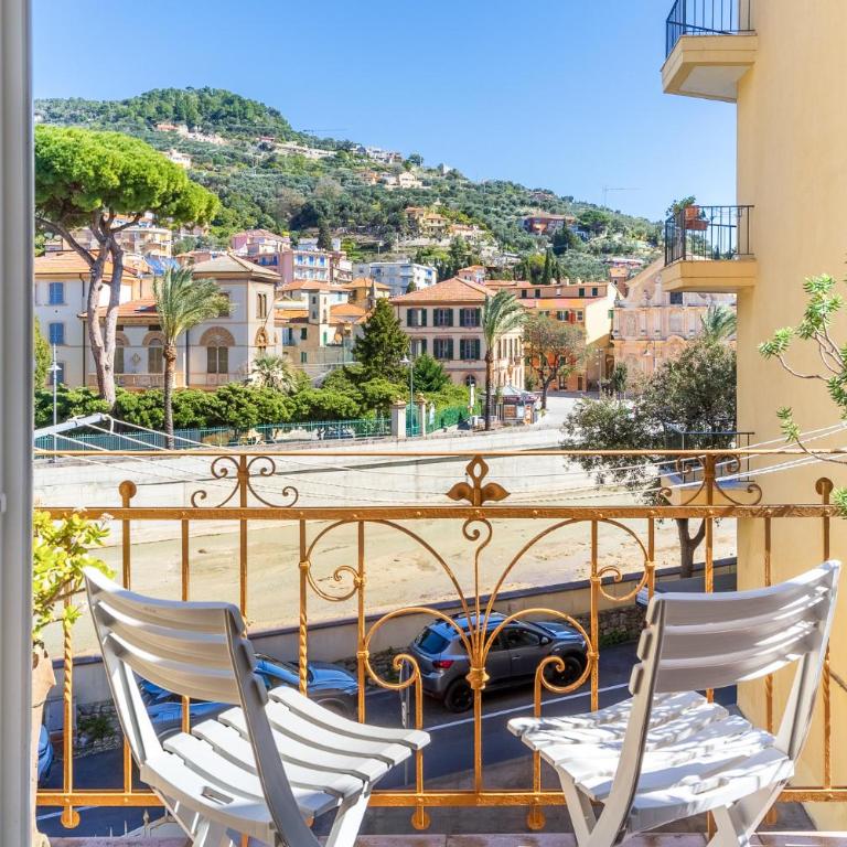 Hostdomus - Trilocale Da Dino - Appartamento con 2 Camere da Letto - 25