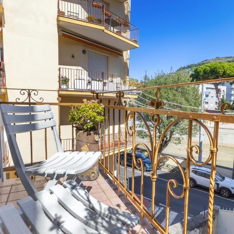 Hostdomus - Trilocale Da Dino - Appartamento con 2 Camere da Letto - 26