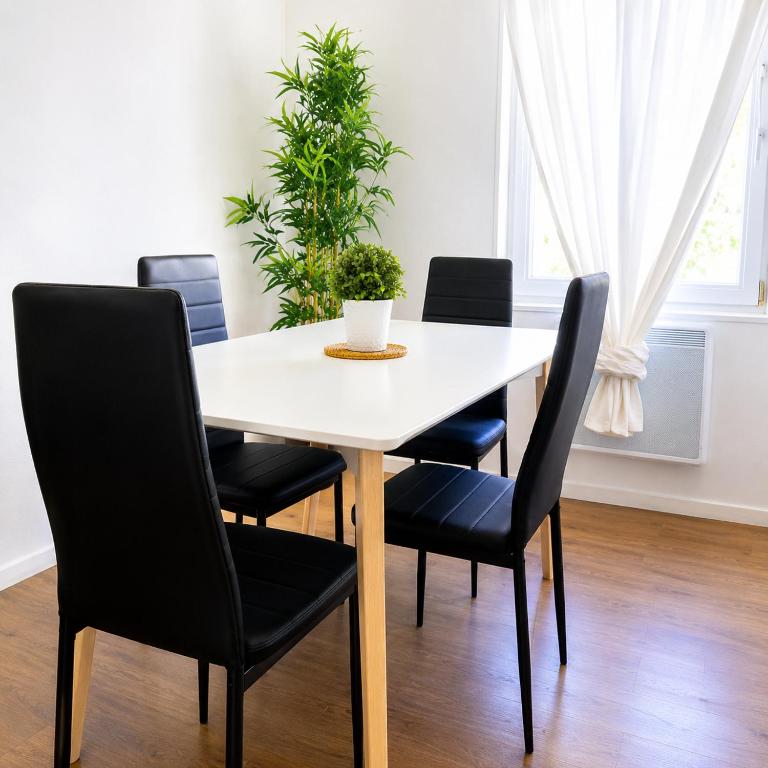 RM-1 - Joli 2 pièces tout équipé au 1er étage pour 1-3 pers - One-Bedroom Apartment - 23