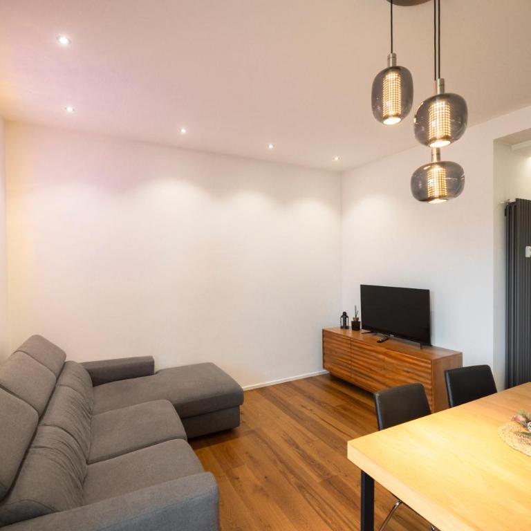 Elegant Designer Apartment in the Monumental Area - Appartamento con 2 Camere da Letto - 2