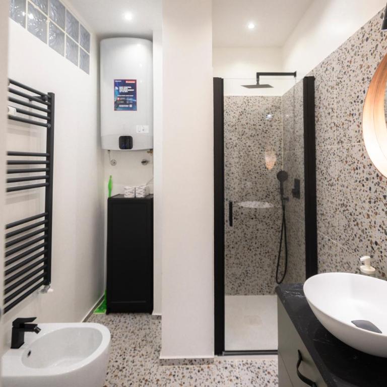 Elegant Designer Apartment in the Monumental Area - Appartamento con 2 Camere da Letto - 27