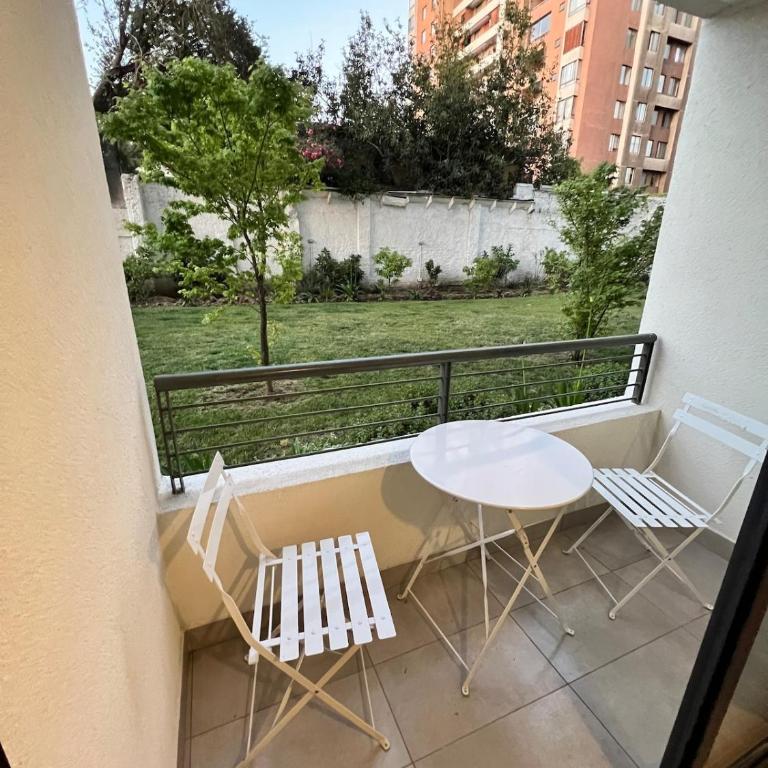Tranquilo departamento en Ñuñoa a pasos del Estadio Nacional - One-Bedroom Apartment - 32