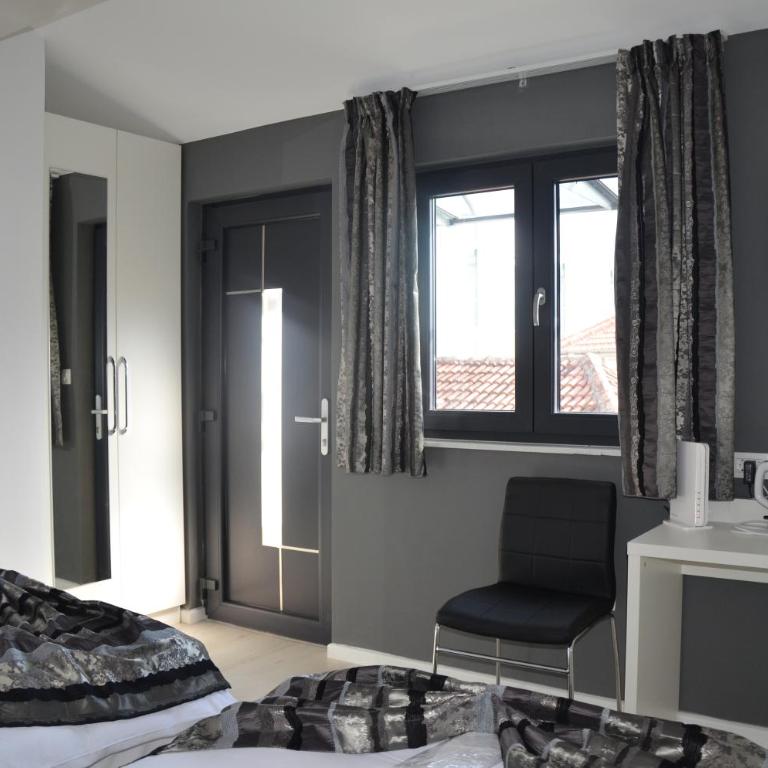 Rooms Villa Downtown - Deluxe Twin Room - 2