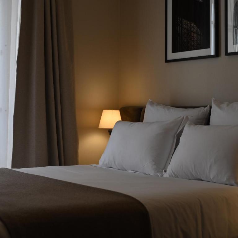Hotel Local 101 Beaurepaire - Petite Chambre Double - 9