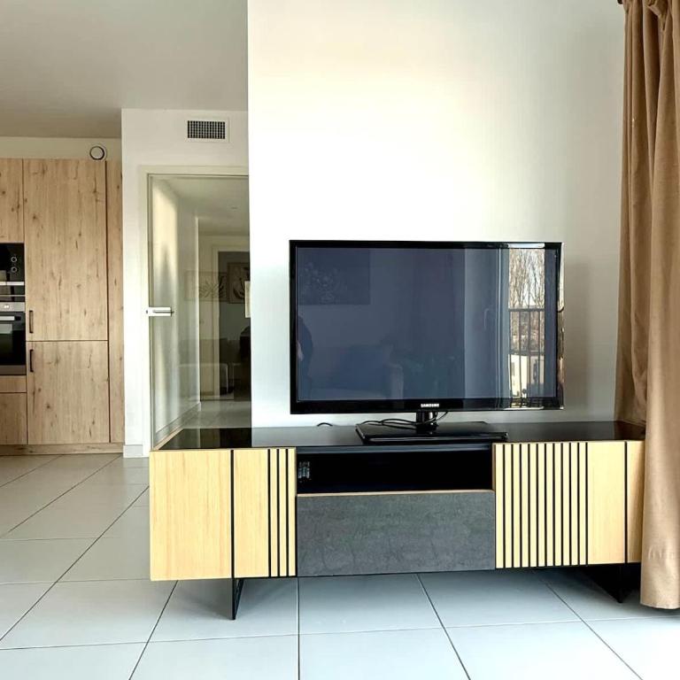 Spacious accommodation for 6 people in Roma close train station - Appartamento - 17