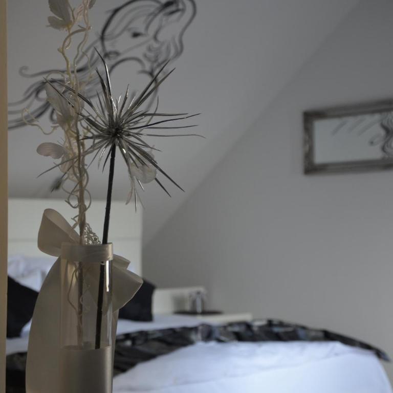 Rooms Villa Downtown - Deluxe Quadruple Room - 8