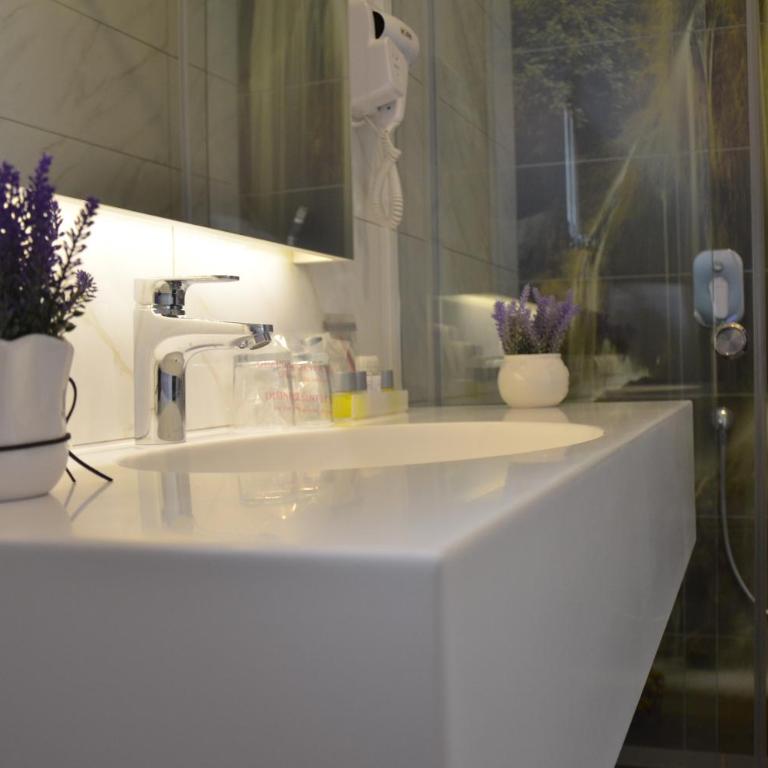 Rooms Villa Downtown - Deluxe Twin Room - 11