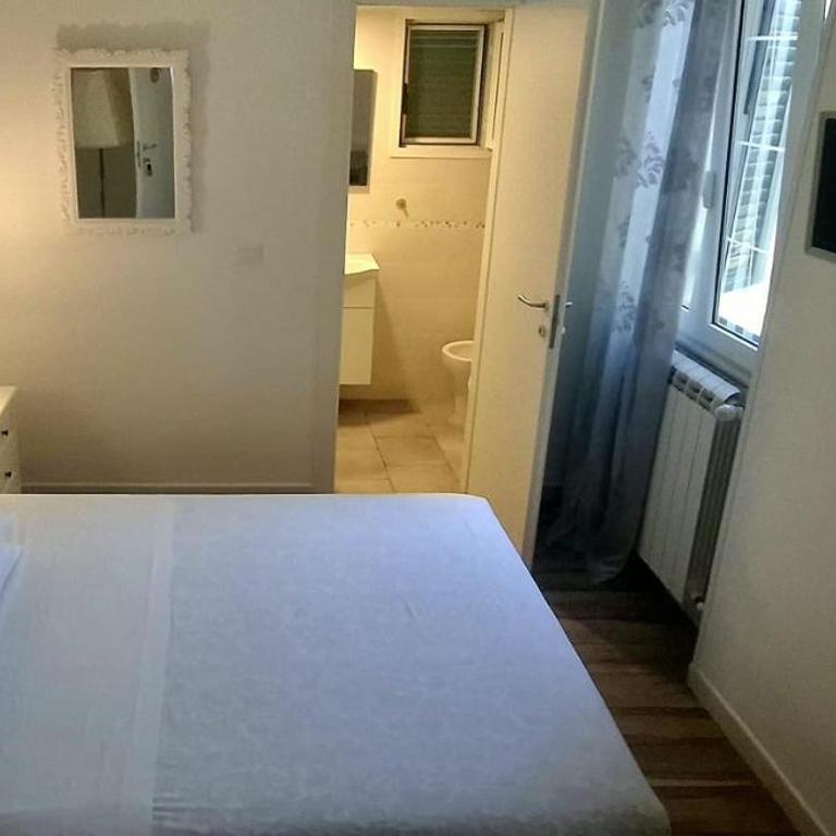 B&B Casa Alinella, Happy and Sustainable Hospitality - Small Double Room - 7