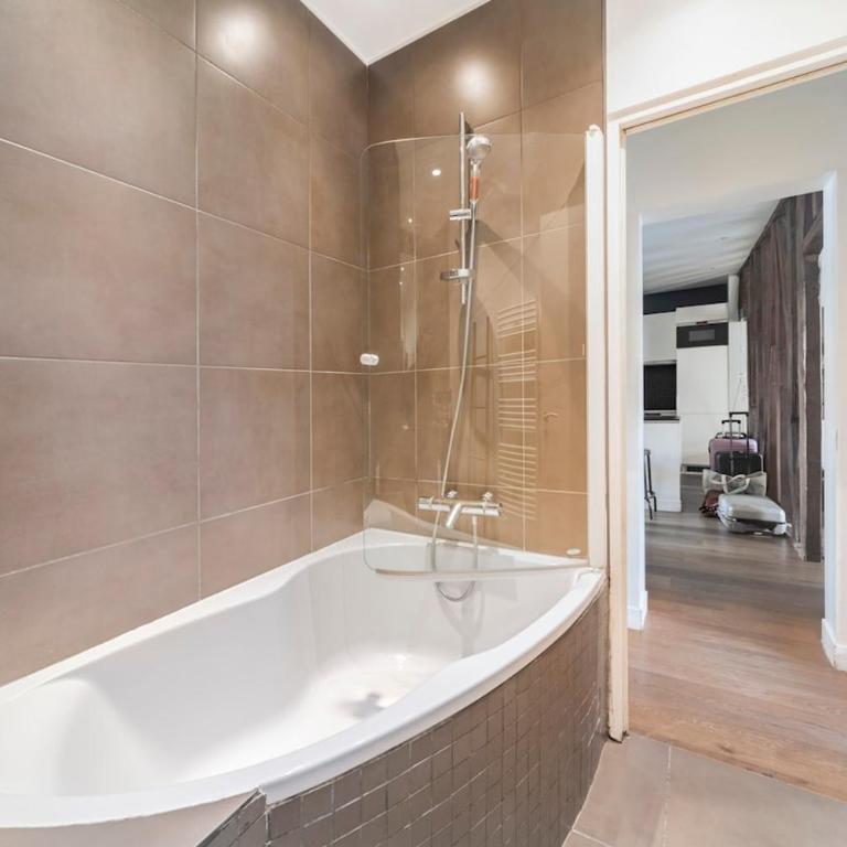 A Cosy Center Stay - Appartement 2 Chambres - 10