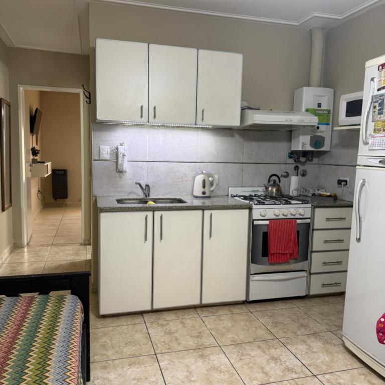 Dpto Viamonte con cochera y facturación - Apartamento de 1 dormitorio - 10