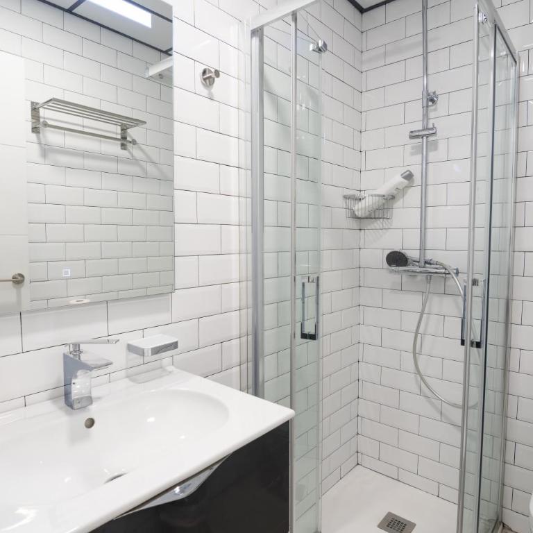Geysotur Tinte Suites - Apartment mit 2 Schlafzimmern - 12