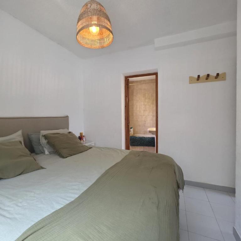Azure Beach House El Campello - Villa con piscina privada - 13
