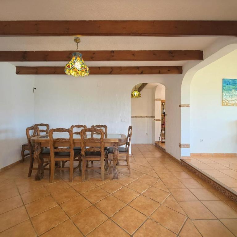 Azure Beach House El Campello - Villa con piscina privada - 21