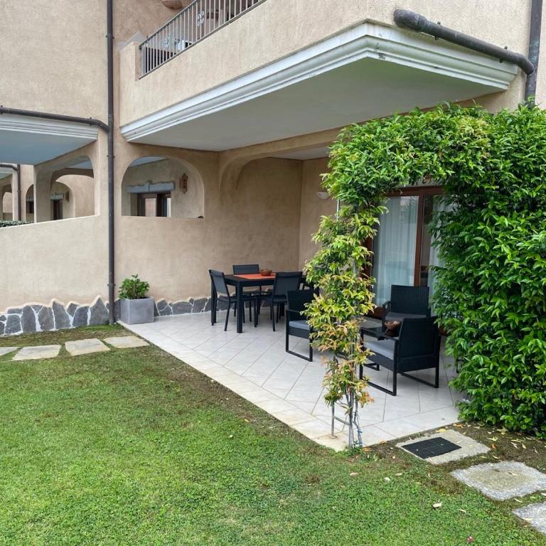 Ampio e pregevole bilocale con giardino privato a 200 mt dalla spiaggia - Appartamento con 1 Camera da Letto - 7