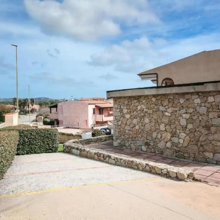 Ampio e pregevole bilocale con giardino privato a 200 mt dalla spiaggia - Appartamento con 1 Camera da Letto - 19