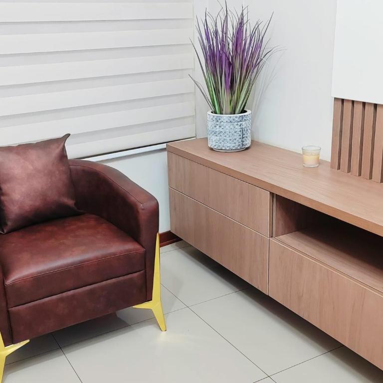 APARTAMENTO AMOBLADO A 5 min DEL CENTRO - Two-Bedroom Apartment - 14