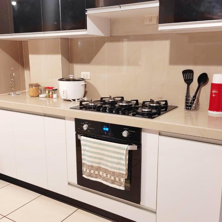 APARTAMENTO AMOBLADO A 5 min DEL CENTRO - Two-Bedroom Apartment - 12