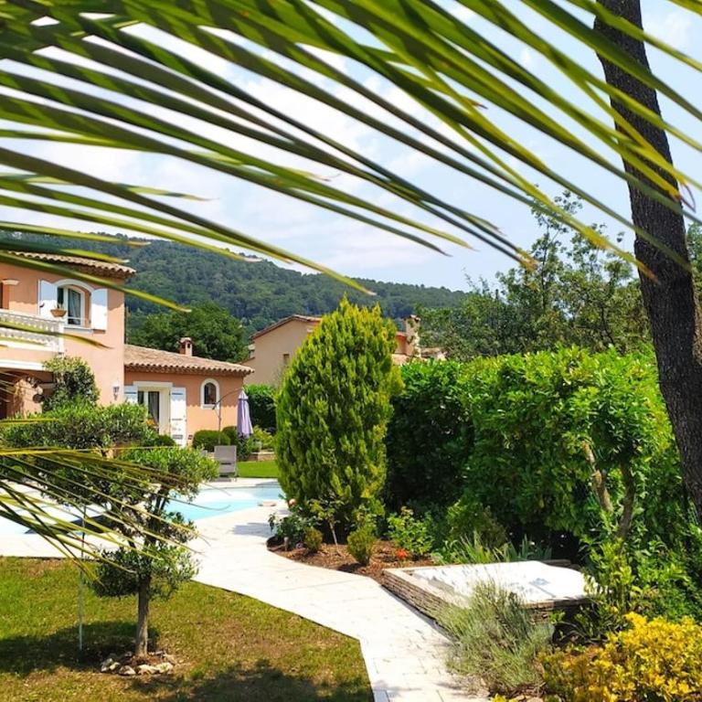Villa with garden&pool, 4 air-conditioned rooms - Villa - 20