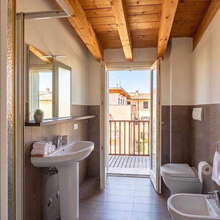 GreenHome - Bilocale con balconi -Self Check-in - Appartamento con 1 Camera da Letto - 7