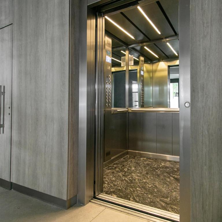 Monoambiente en Almagro a 200 metros del Hospital Italiano Full equipamiento R104 - Estudio con balcón - 19